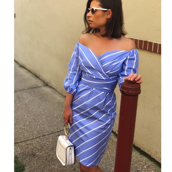 Dresses & Skirts - 🆕Blair Blue Striped Off the Shoulder Midi Dress